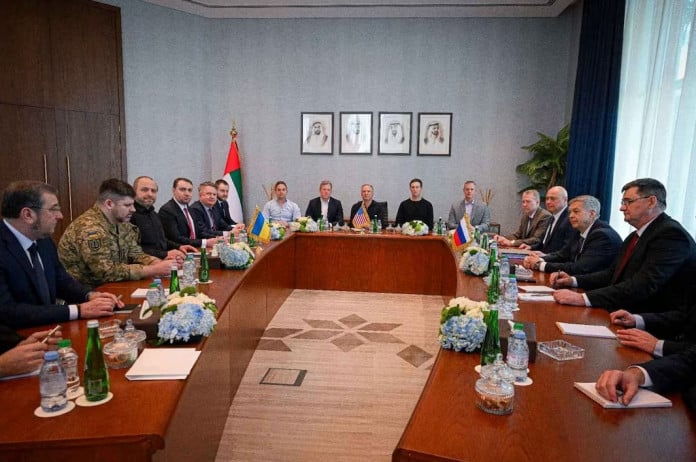 UAE Diplomats Reveal Direct Russia-Ukraine Talks Amid U.S. Involvement