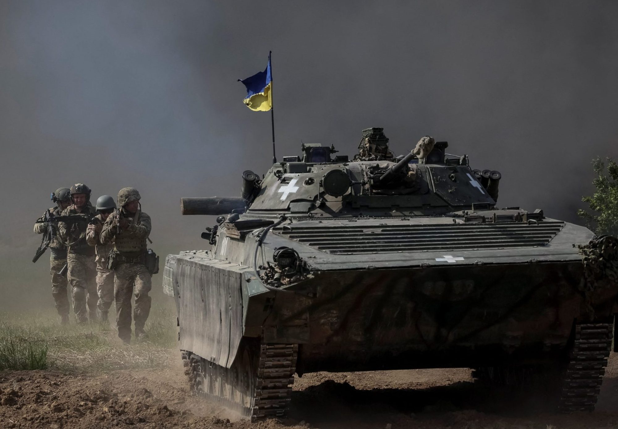 Ukraine “No Longer Capable of Military Victory,” Analyst States as Russia Advances in Donbass