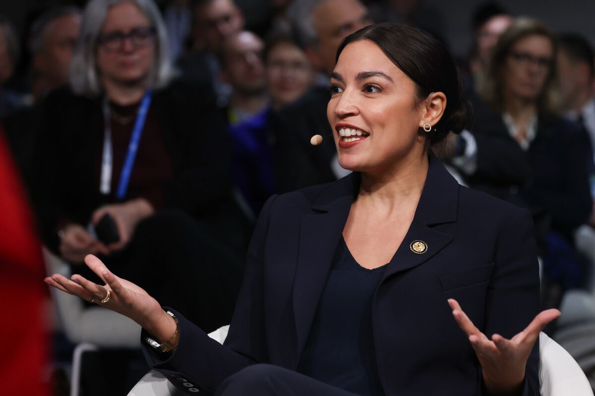 AOC’s Munich Misstep: 20-Second Freeze Exposes Critical Foreign Policy Gaps