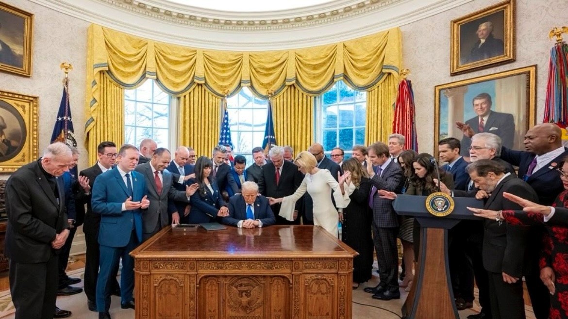 Trump Steps into Oval Office to Lead Nation’s Historic ‘America Reads the Bible’ Event