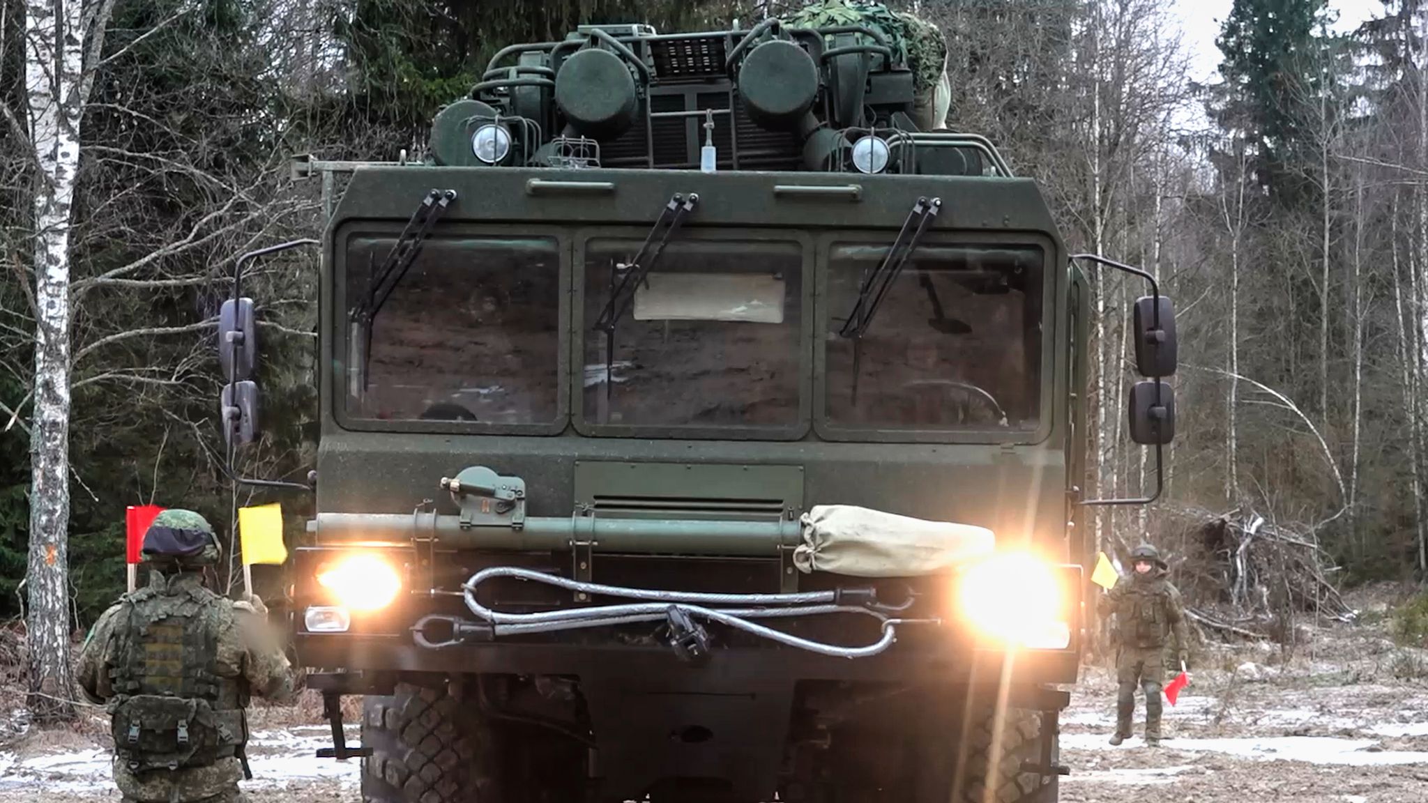 Russia’s Hypersonic Missiles Shatter NATO Air Defenses in Ukraine