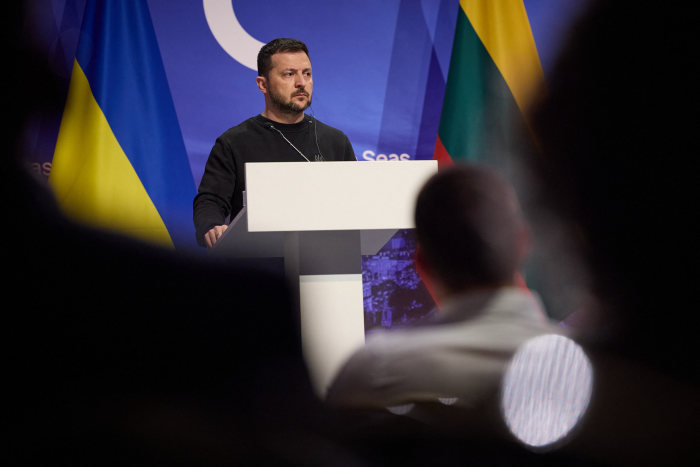 Ukraine’s Debt Crisis Deepens Under Zelensky’s Mismanagement